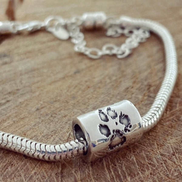 paw print charm bead bracelet