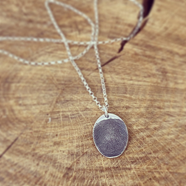 memorial fingerprint oval pendant