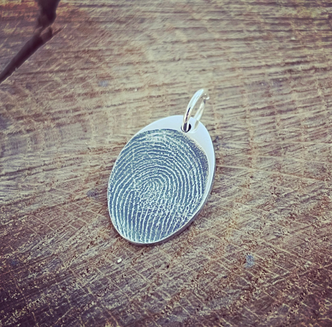 oval pendant